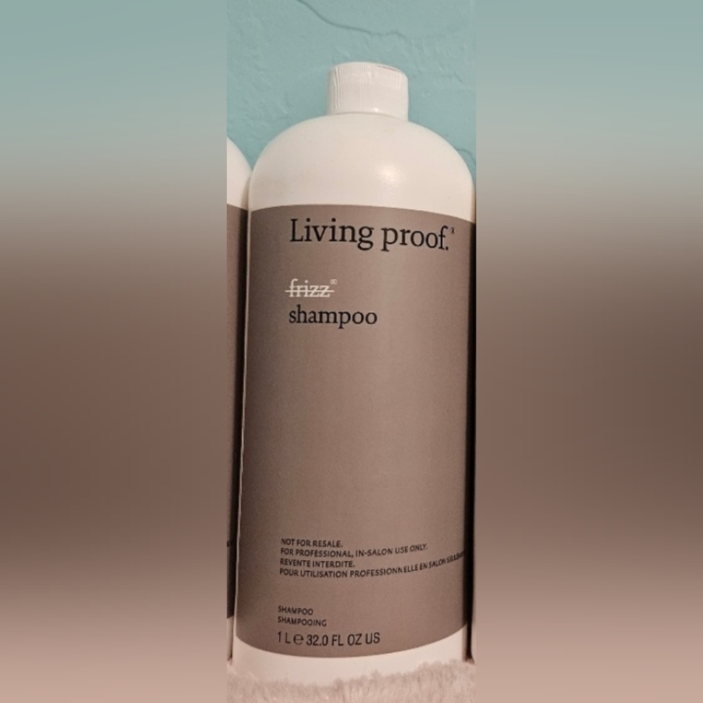 Livingproof frizz shampoo